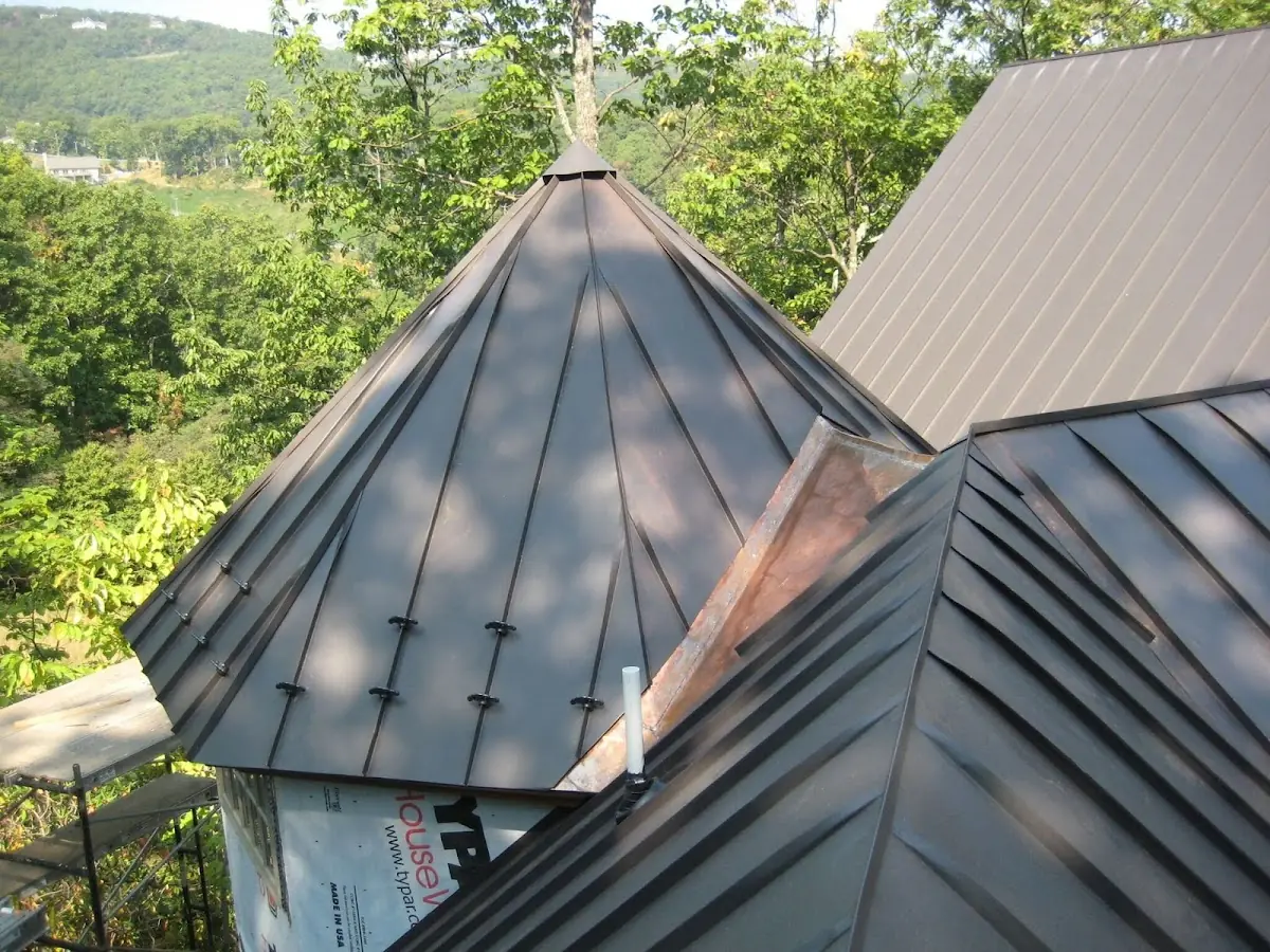 Professional Shingle Replacement & Repair by Craftsman Roofing in Riverton